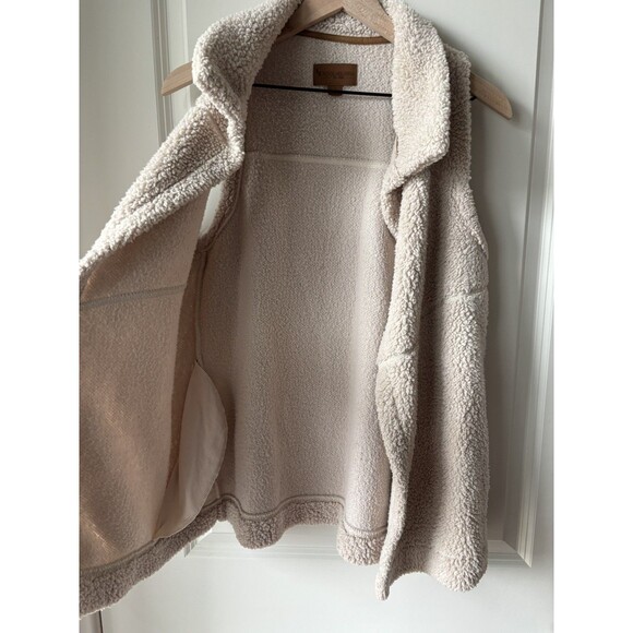 Koolaburra by UGG  Women’s S Open Front Cream Tone Brushed Sherpa Pockets Vest - Picture 4 of 6